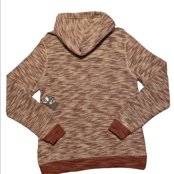 Union Men’s Henley Textured Hoodie - Picture 3 of 11